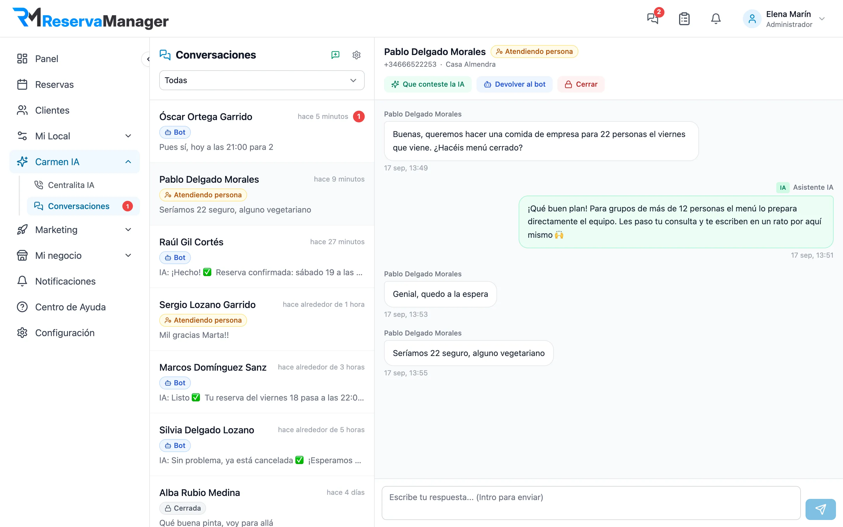 Inbox de Conversaciones: Carmen ha pasado al equipo una consulta de comida de empresa para 22 personas